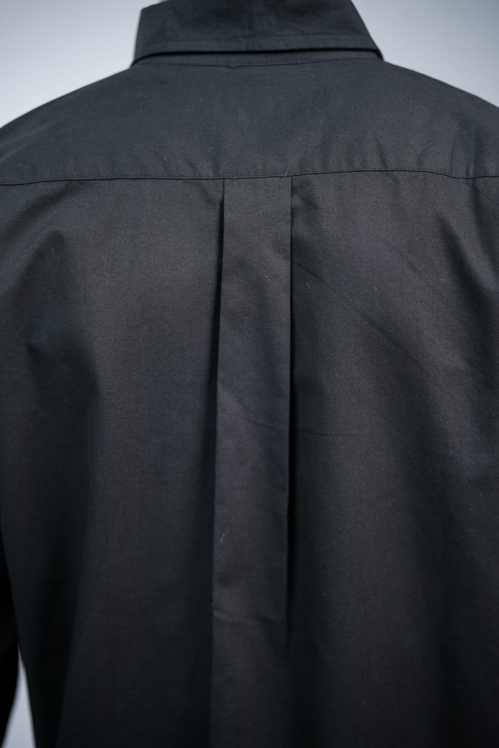 Black oxford men shirt