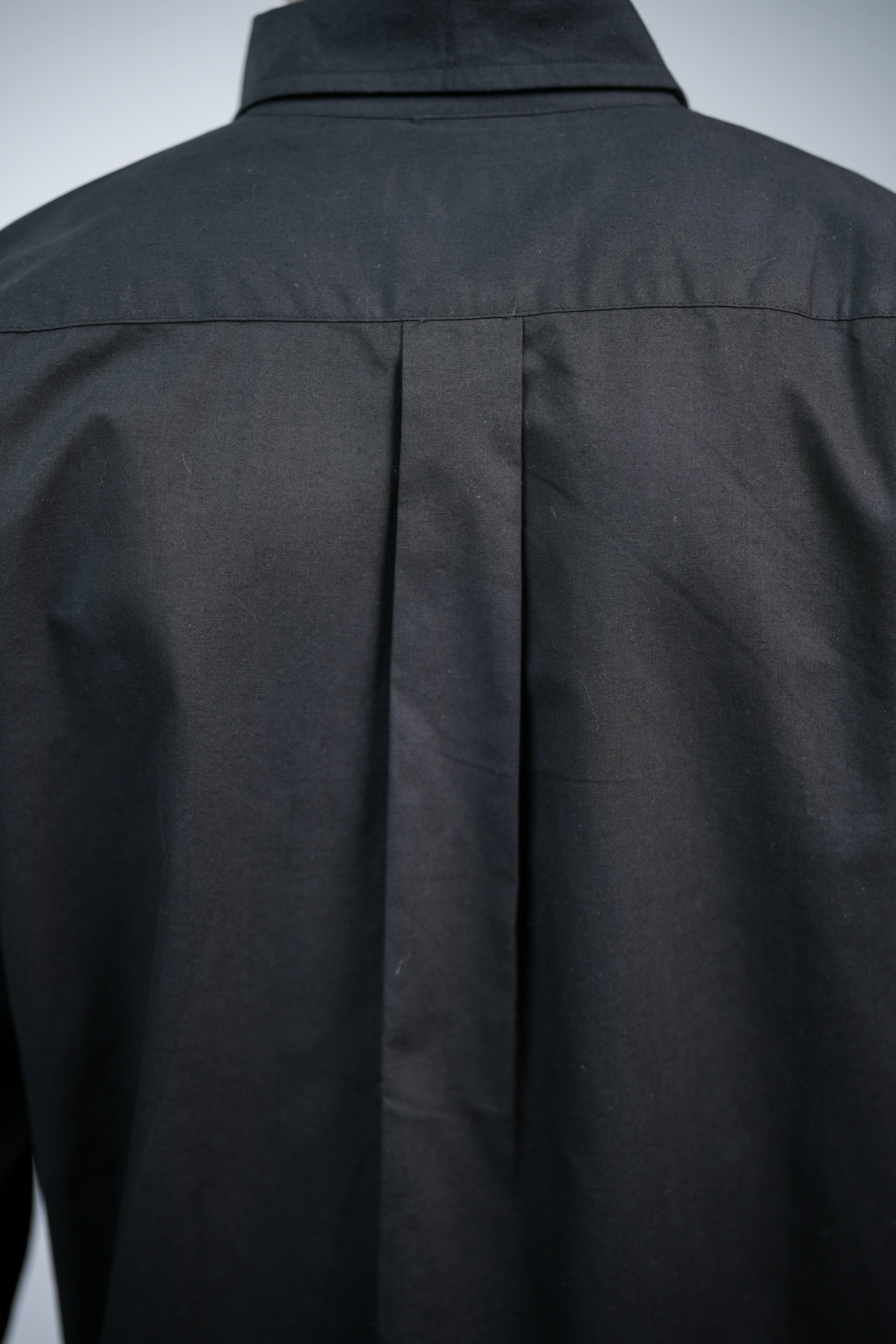 Black oxford men shirt
